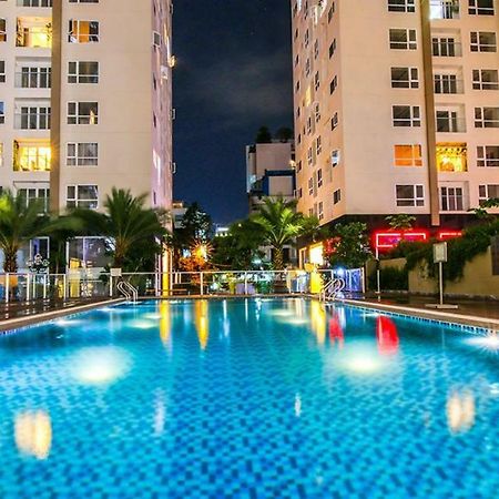 Teddy Apartment At Sky Center Luxury ホーチミン市 エクステリア 写真