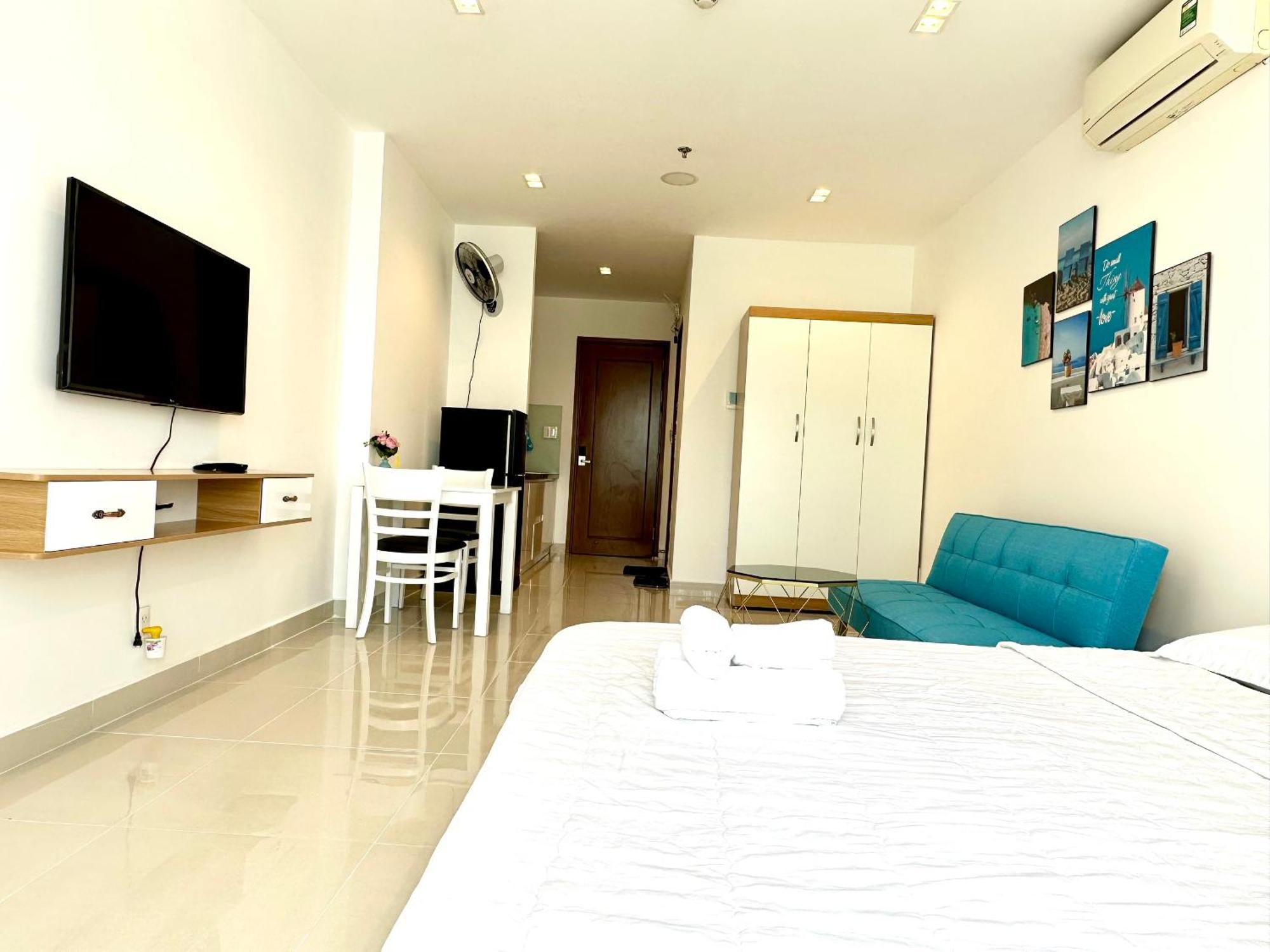 Teddy Apartment At Sky Center Luxury ホーチミン市 エクステリア 写真