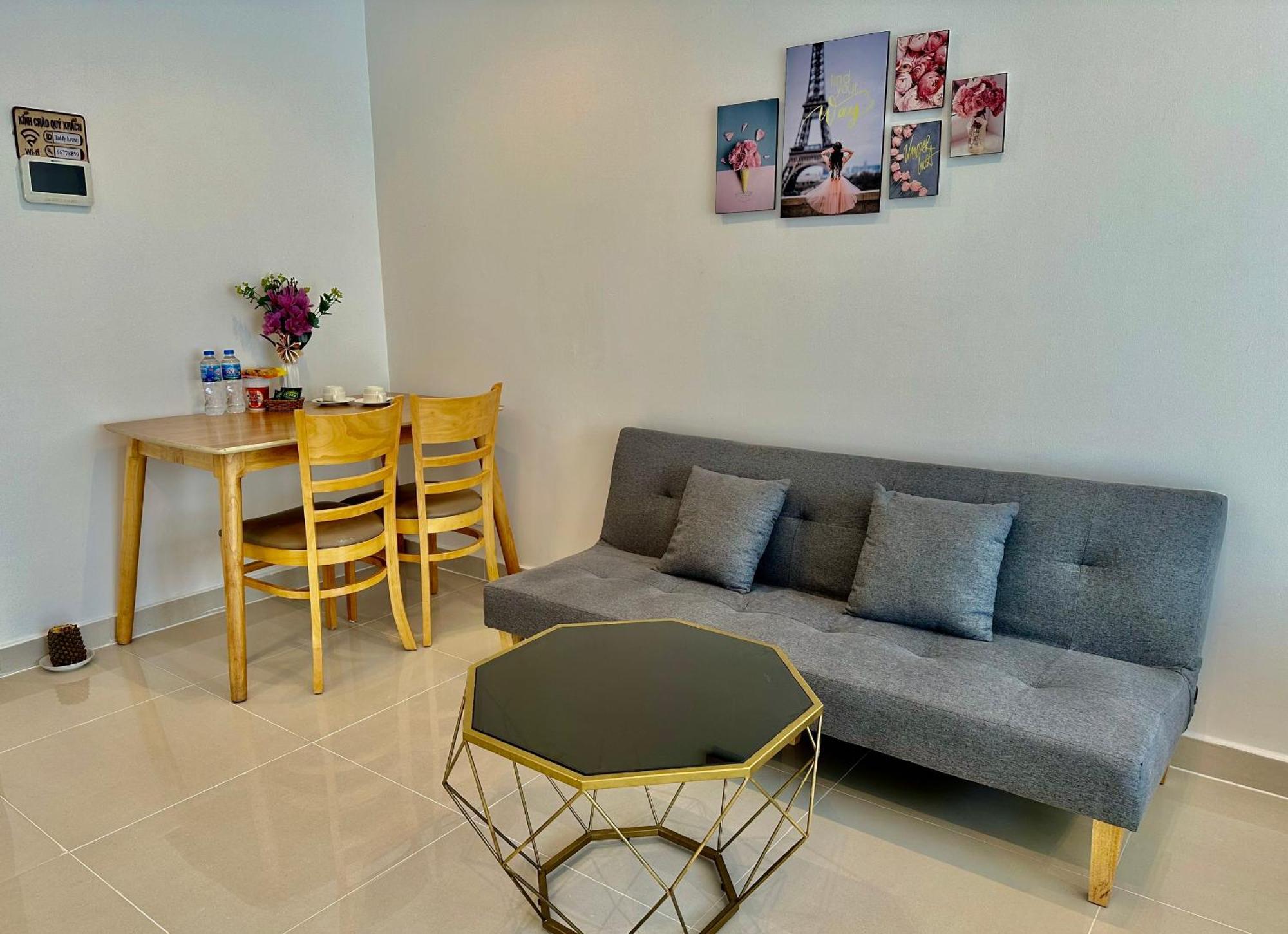 Teddy Apartment At Sky Center Luxury ホーチミン市 エクステリア 写真