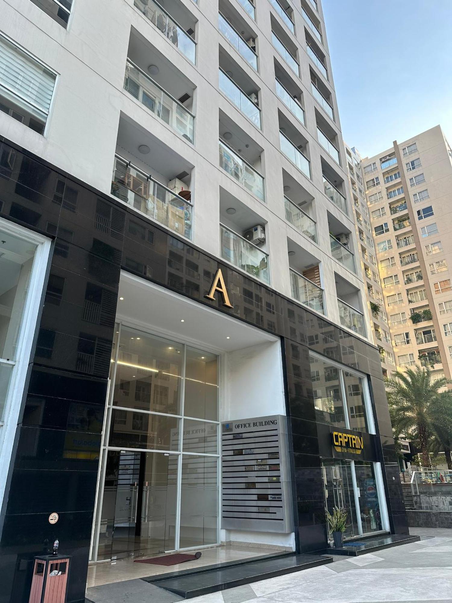 Teddy Apartment At Sky Center Luxury ホーチミン市 エクステリア 写真
